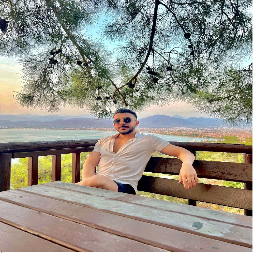 AZAD BAYKANOGLU